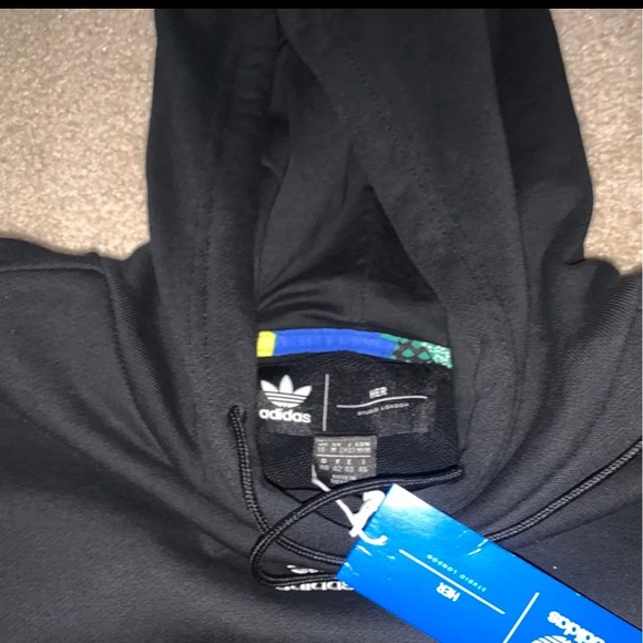 Adidas HER Studio Crop top!!! Never been worn! - Picture 2 of 2